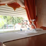 Minta 3*