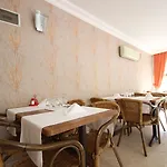 Minta Hotel 3*