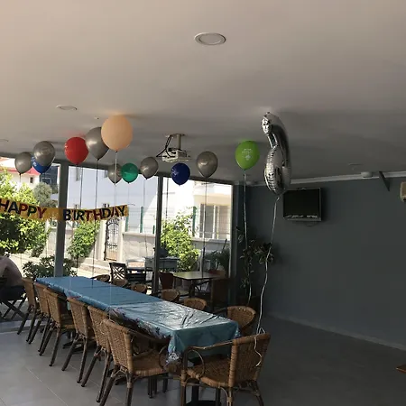 酒店 Minta 凯梅尔