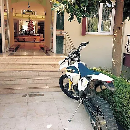 Hotel Minta